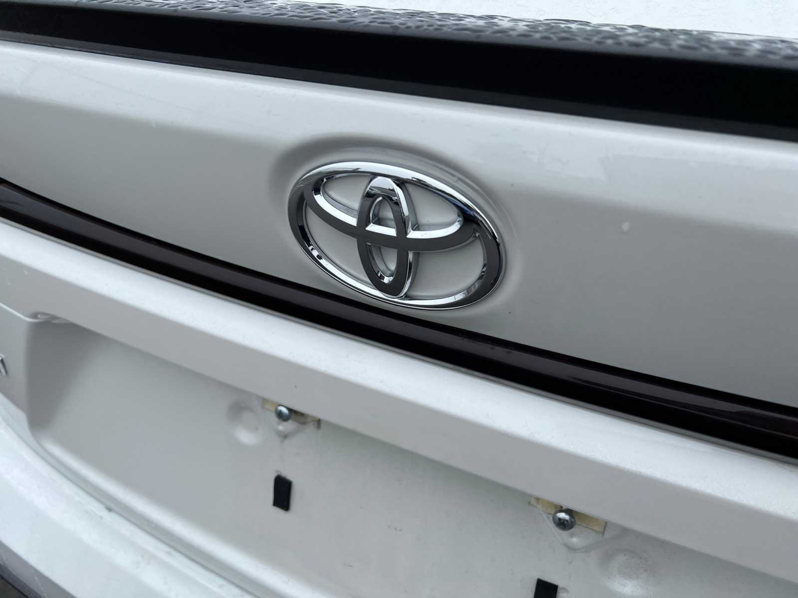 Thumbnail: 2021 Toyota Corolla - 6