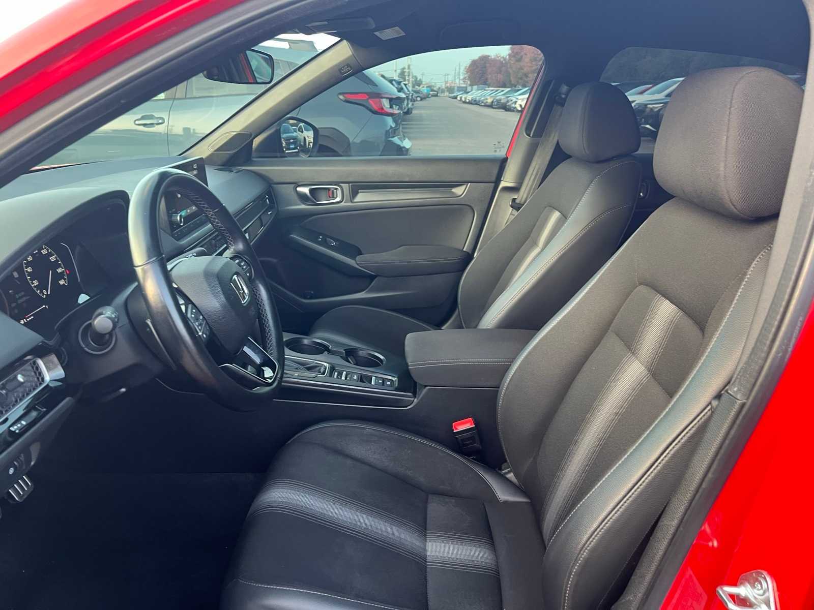 Thumbnail: 2024 Honda Civic - 15