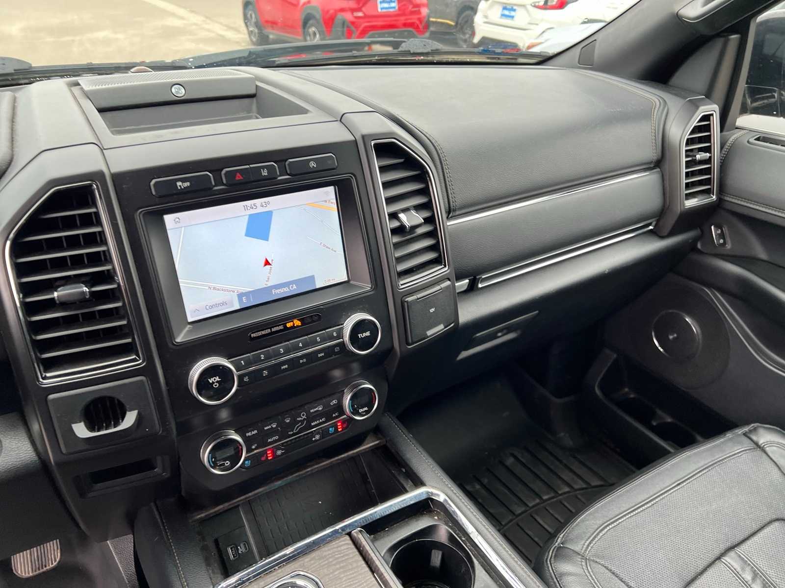 Thumbnail: 2020 Ford Expedition MAX - 32