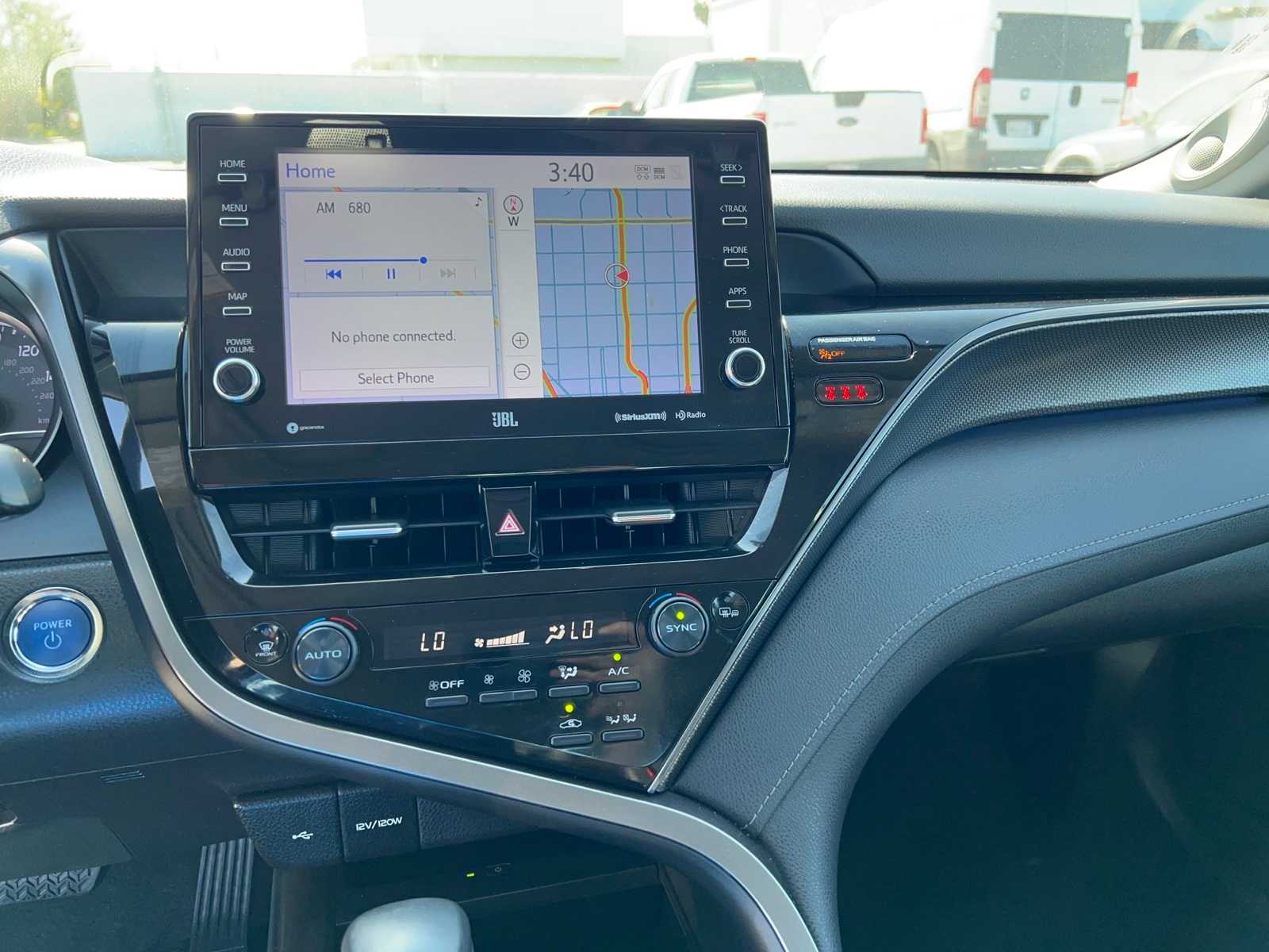 2022 Toyota Camry XSE 36