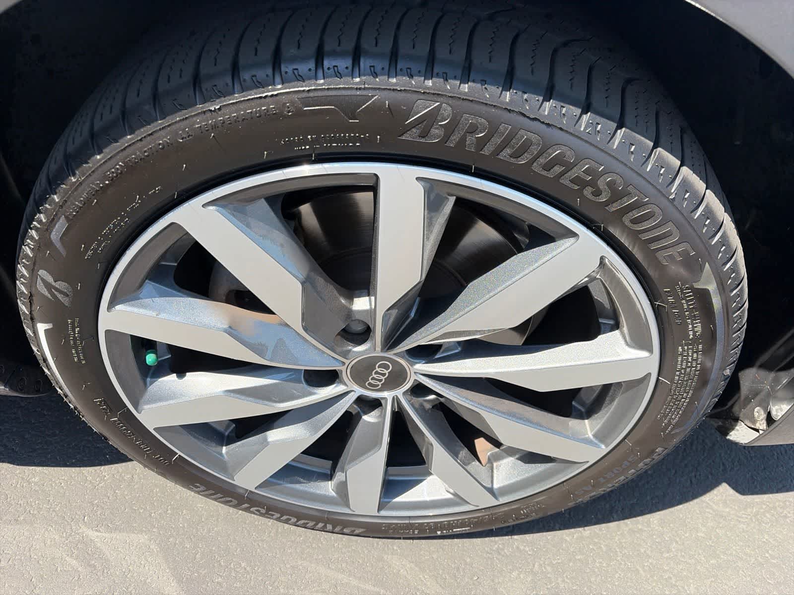 Thumbnail: 2021 Audi A4 - 4