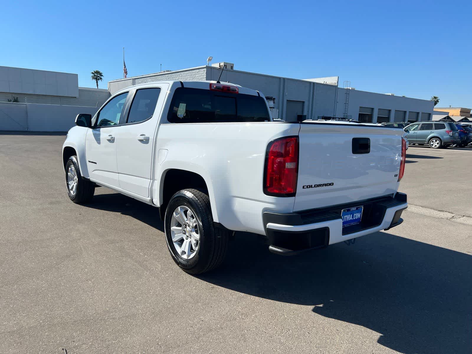 Thumbnail: 2022 Chevrolet Colorado - 3