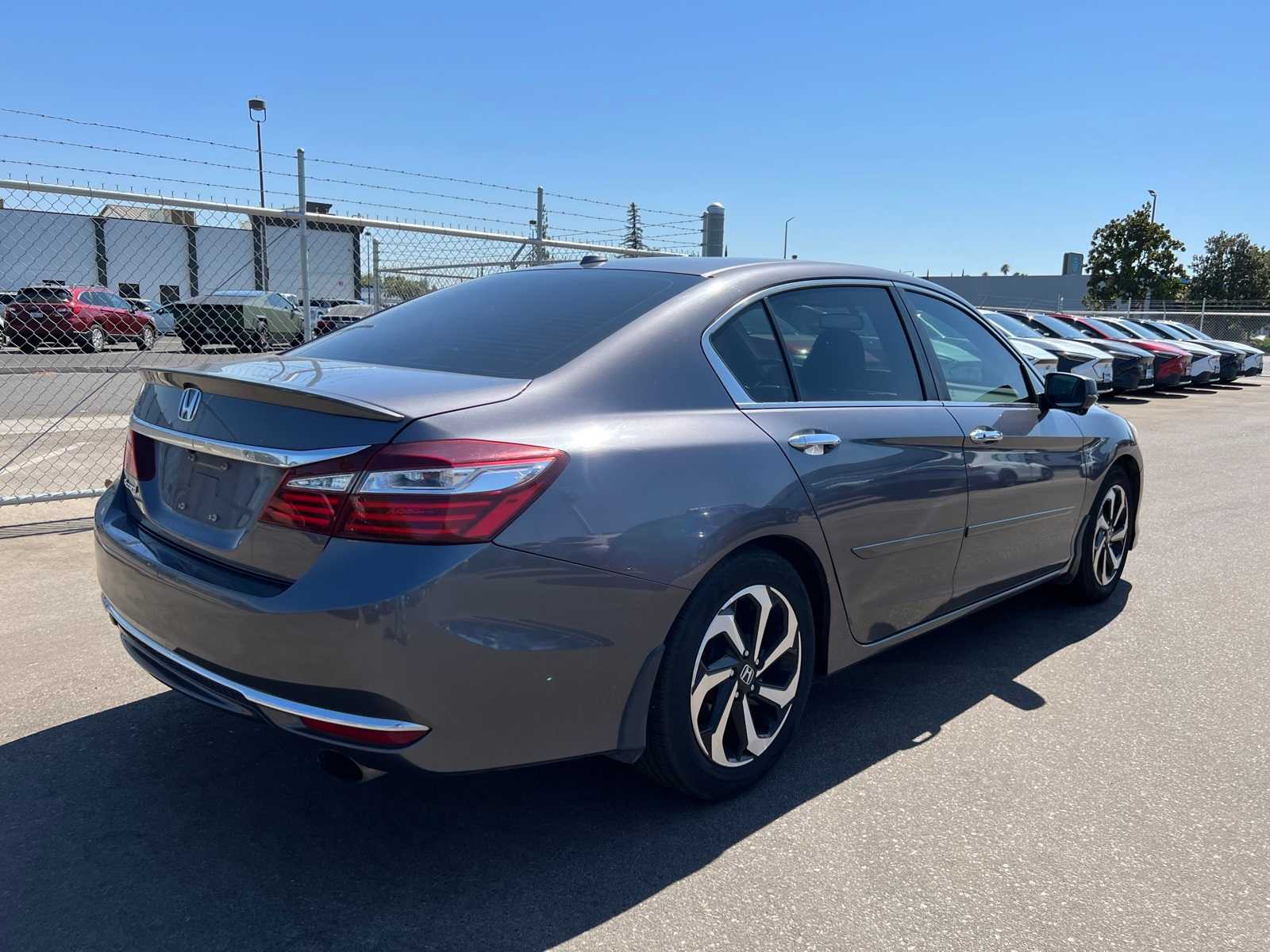 Thumbnail: 2016 Honda Accord - 8