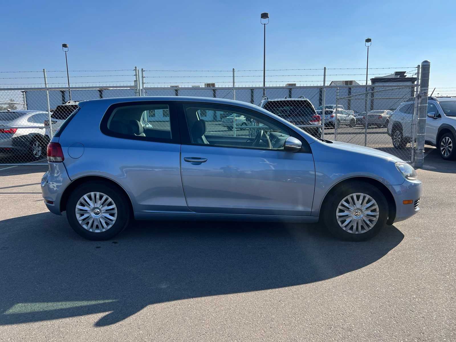 Thumbnail: 2012 Volkswagen Golf - 8