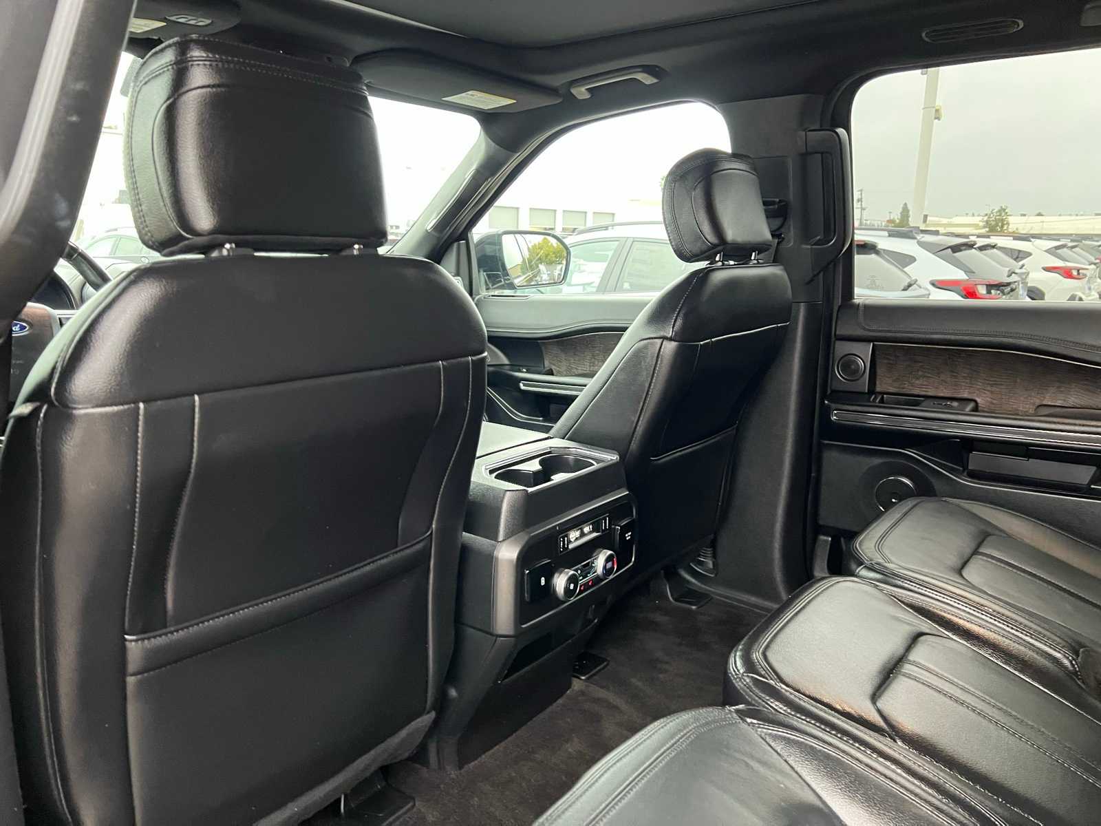 Thumbnail: 2020 Ford Expedition MAX - 19