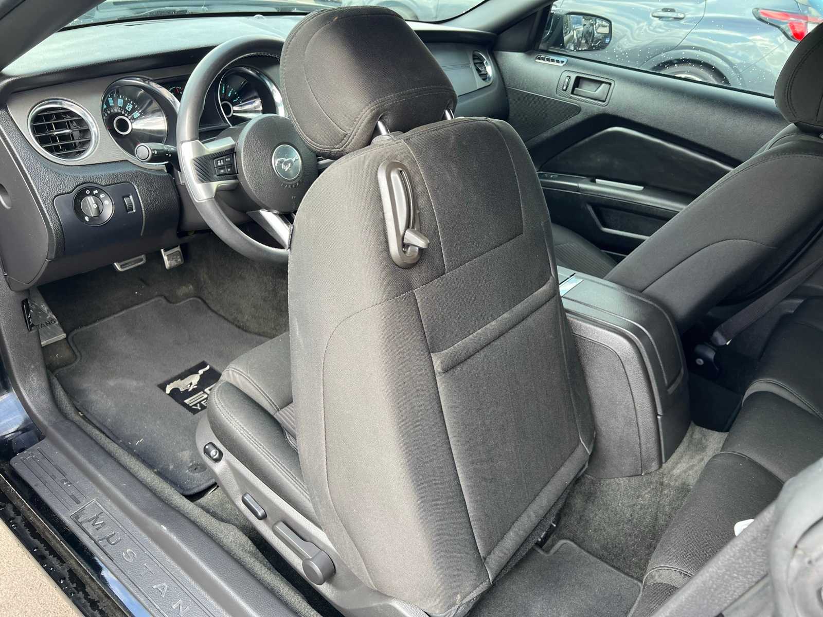 Thumbnail: 2014 Ford Mustang - 16