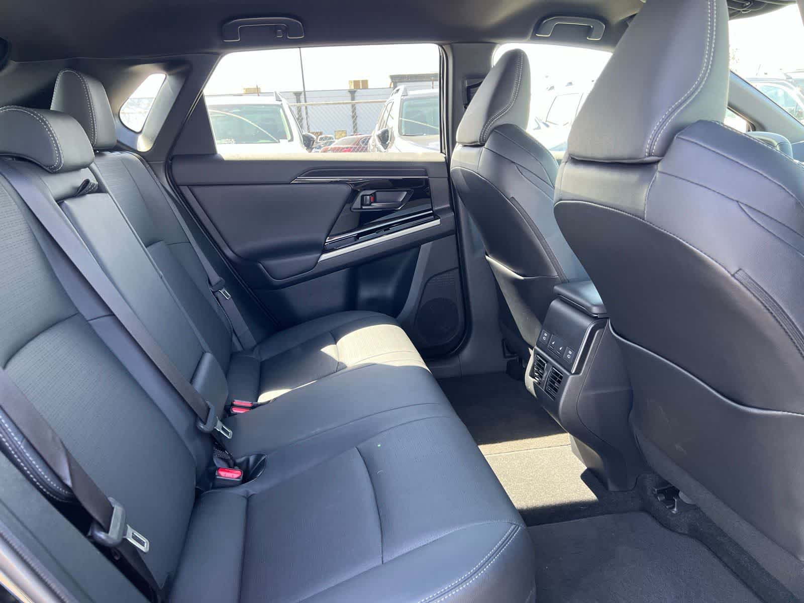 Thumbnail: 2025 Subaru Solterra - 24