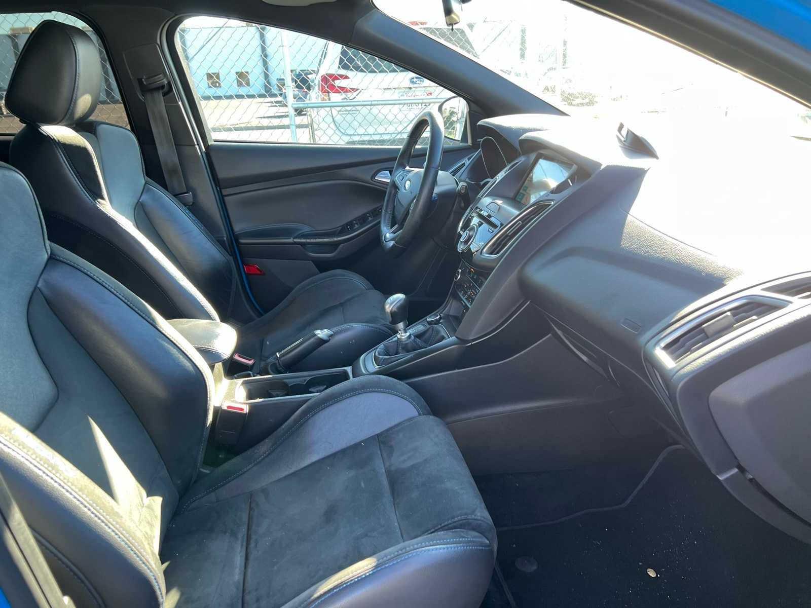 Thumbnail: 2017 Ford Focus - 27