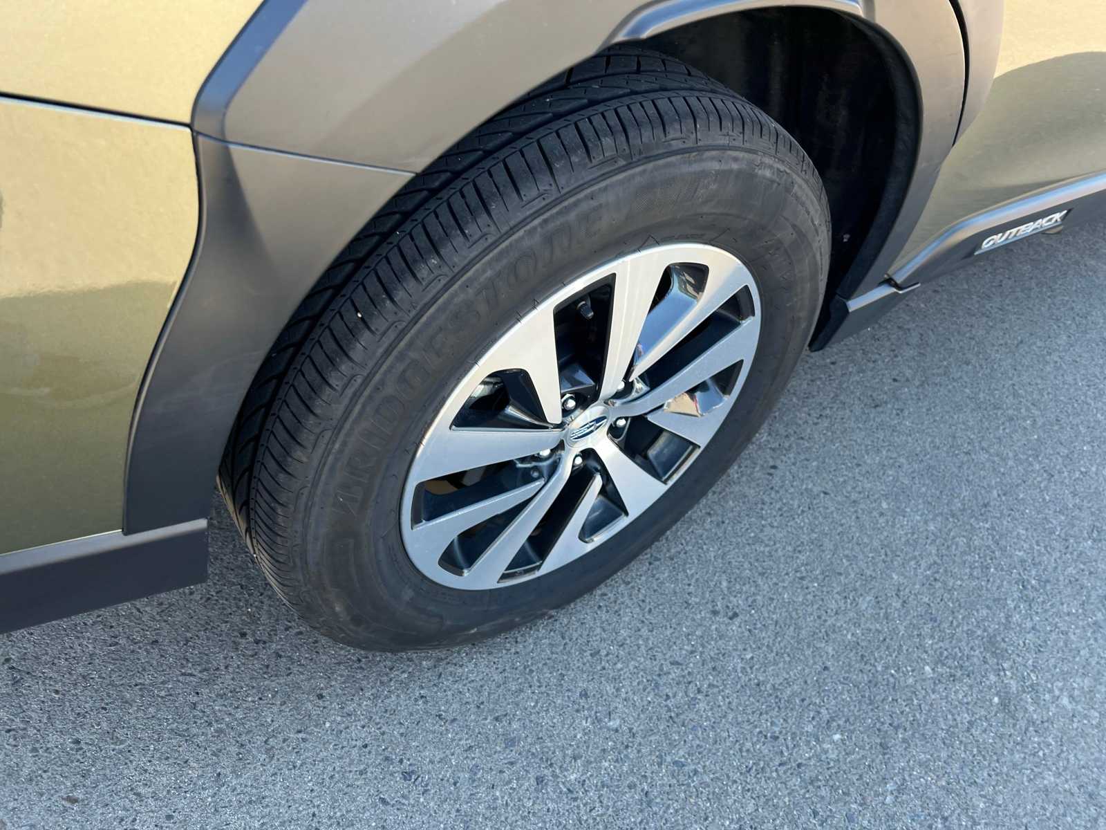 Thumbnail: 2023 Subaru Outback - 21