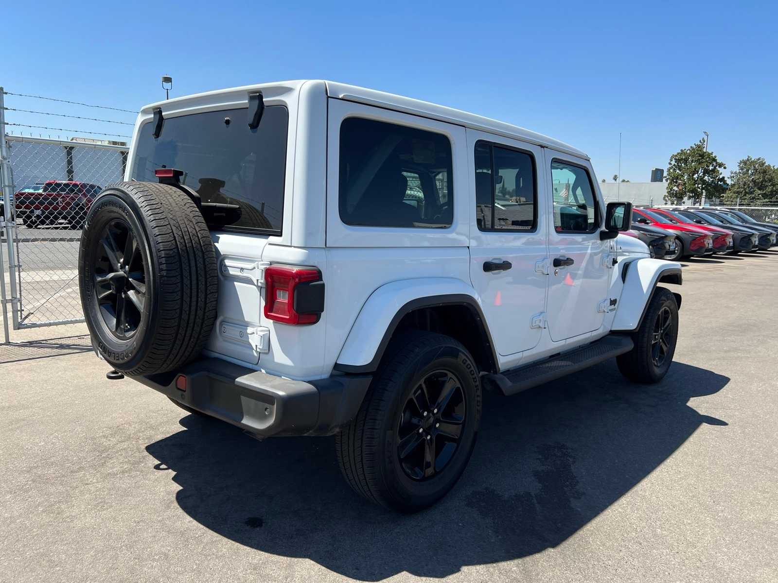 Thumbnail: 2021 Jeep Wrangler - 7