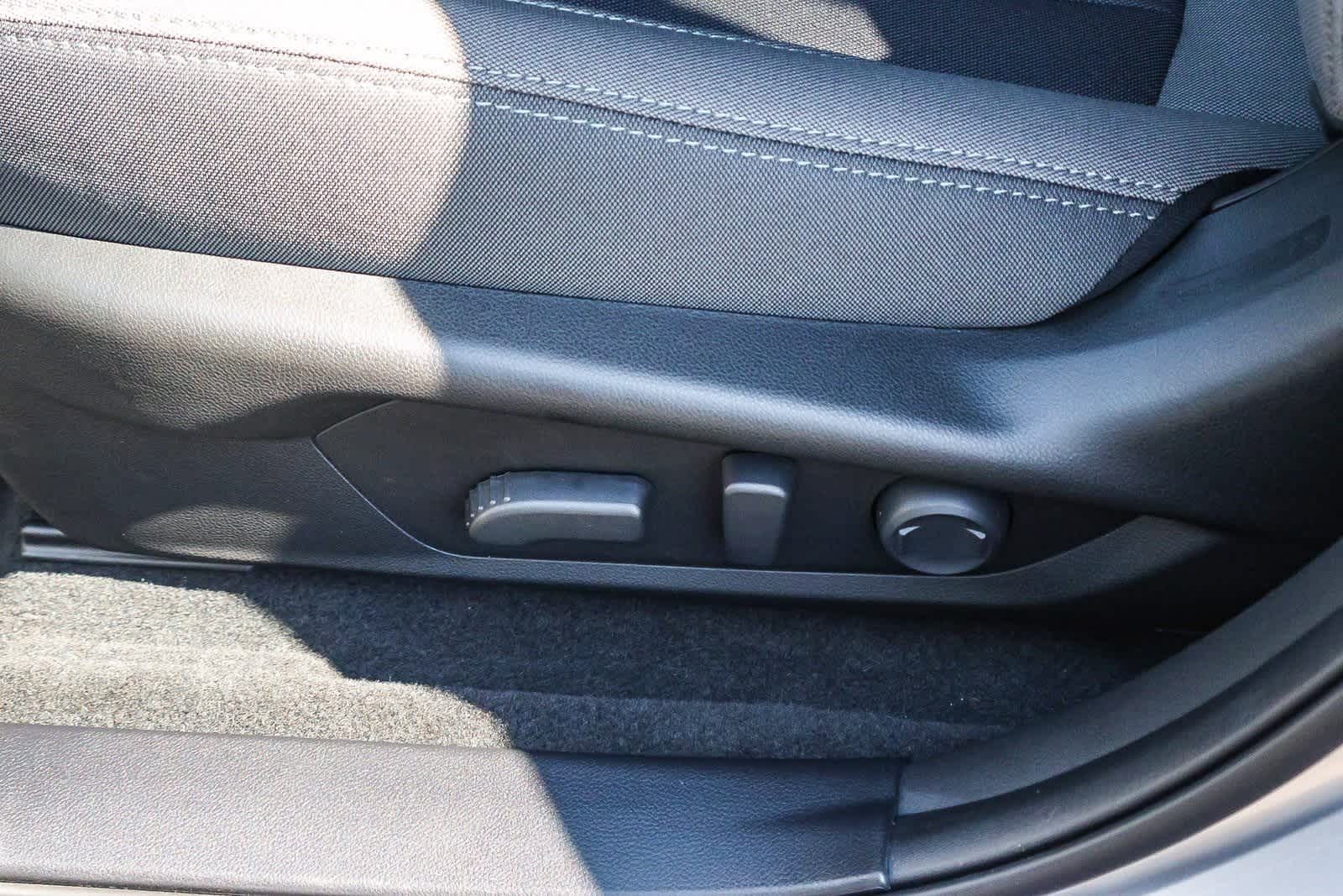 Thumbnail: 2025 Subaru Crosstrek - 20