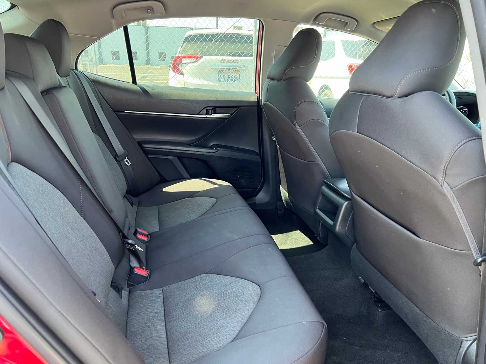 Thumbnail: 2019 Toyota Camry - 21
