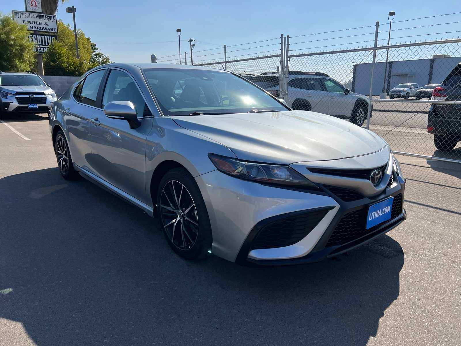 Thumbnail: 2023 Toyota Camry - 10