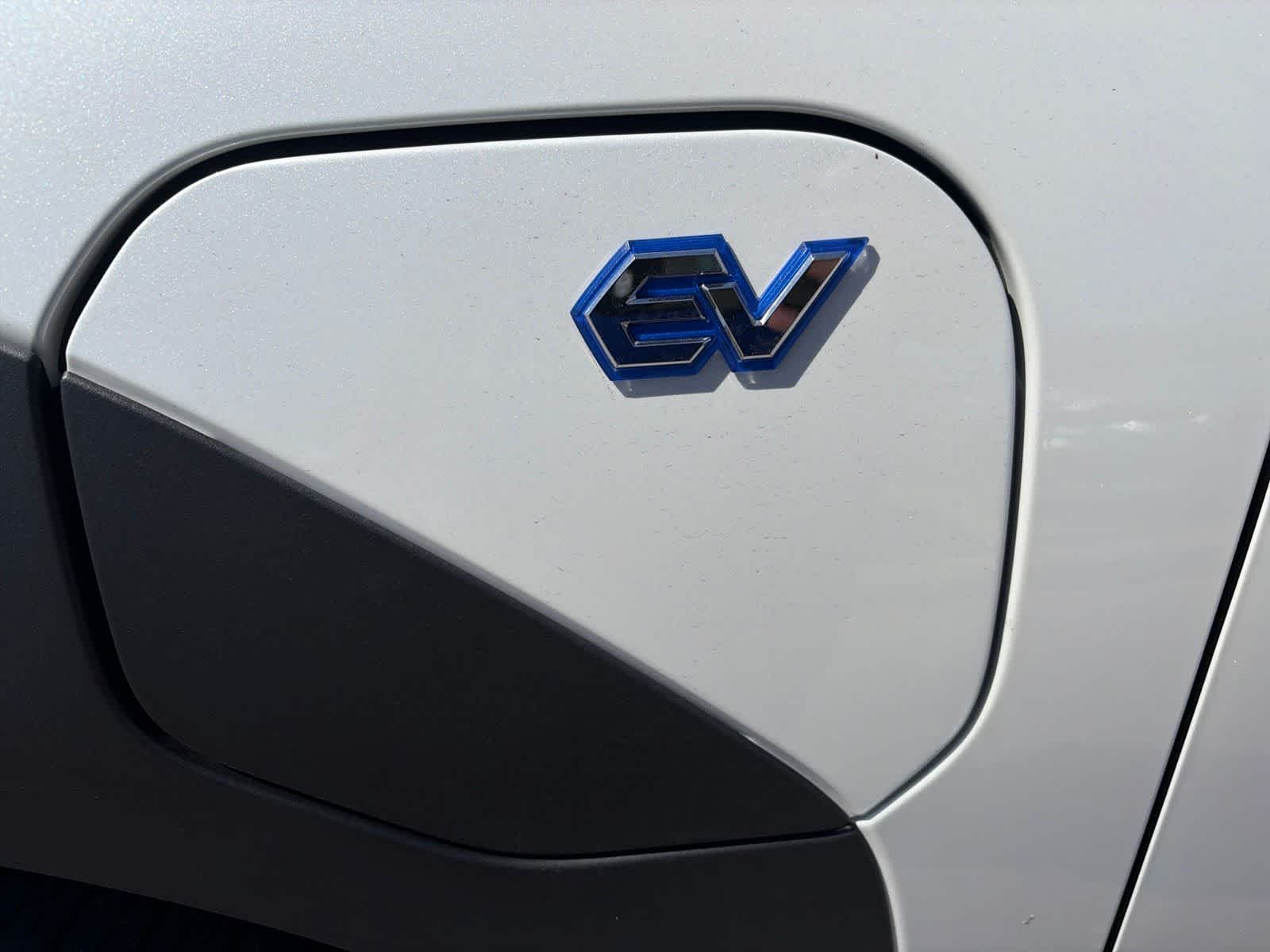 Thumbnail: 2023 Subaru Solterra - 19