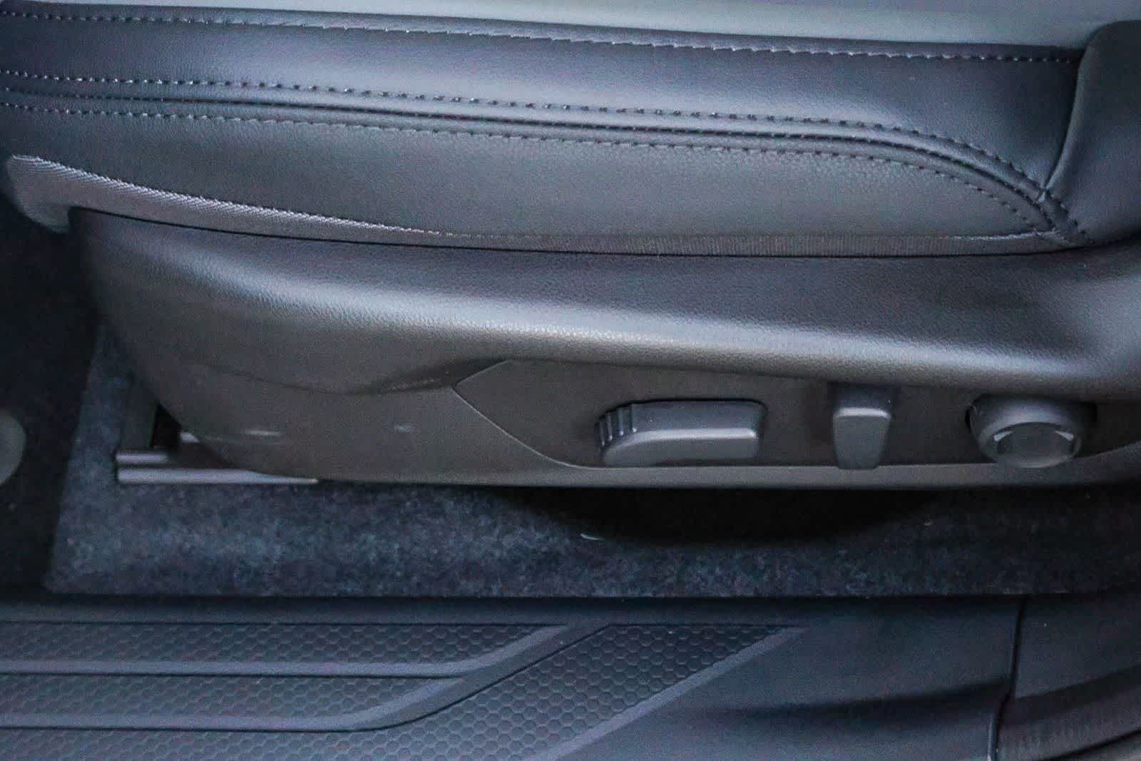 Thumbnail: 2026 Subaru Outback - 20