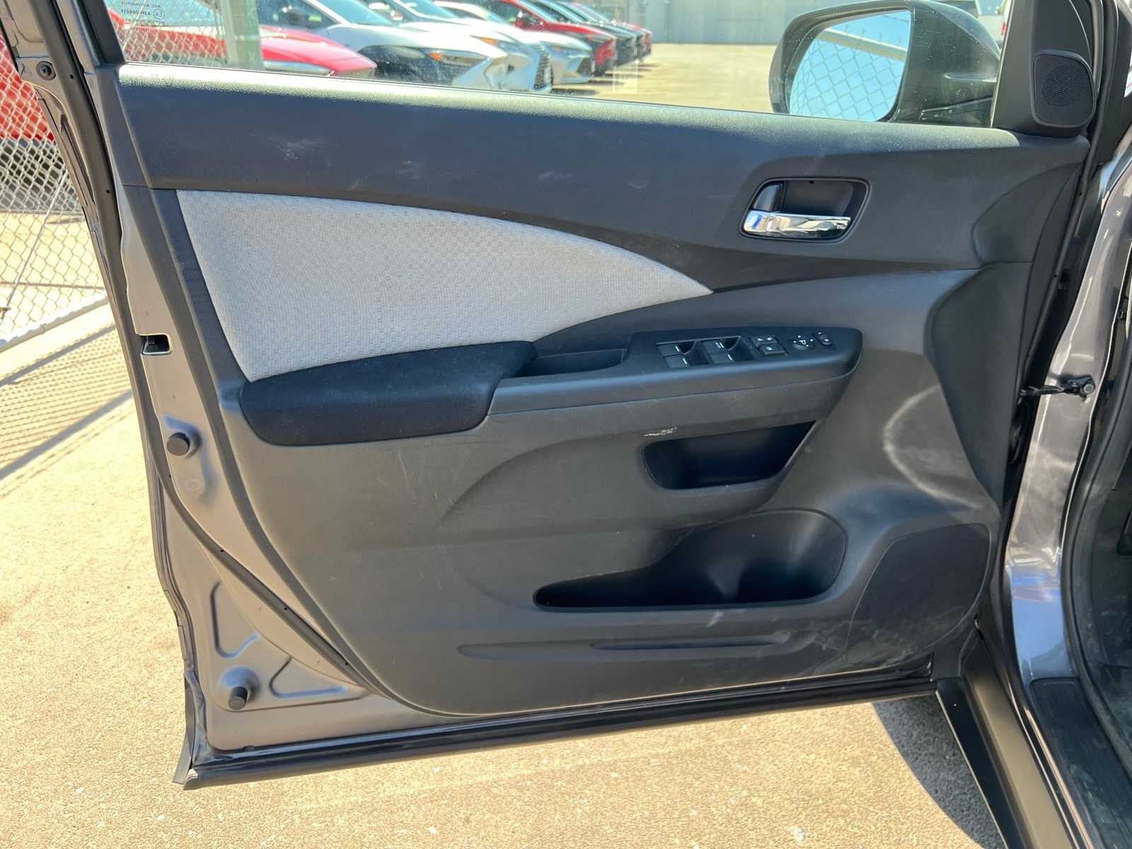 Thumbnail: 2015 Honda CR-V - 16