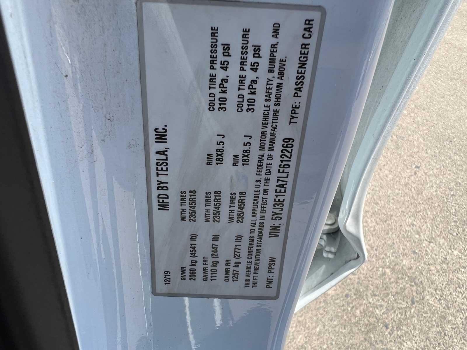 Thumbnail: 2020 Tesla Model 3 - 36