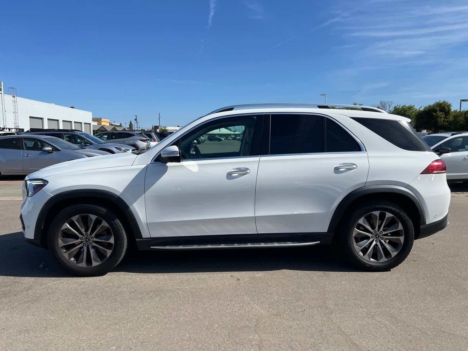 Thumbnail: 2020 Mercedes-Benz GLE - 2