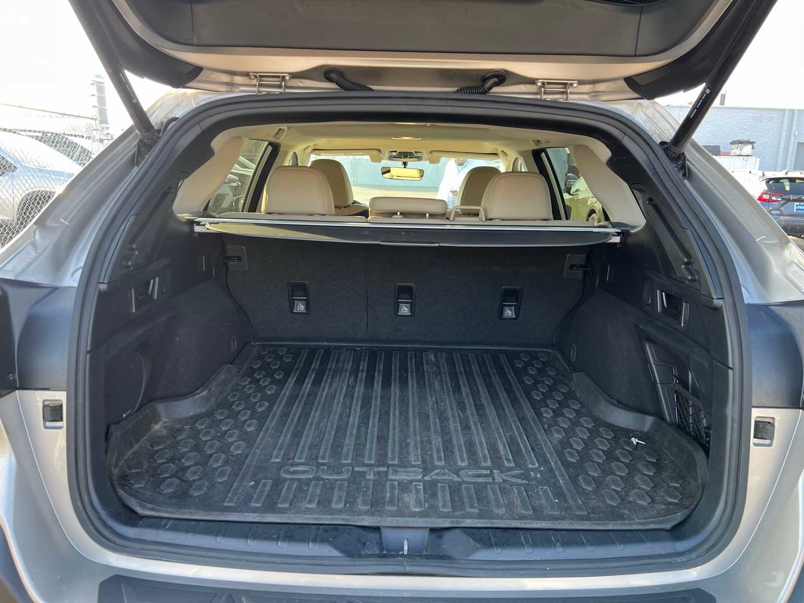 Thumbnail: 2020 Subaru Outback - 8