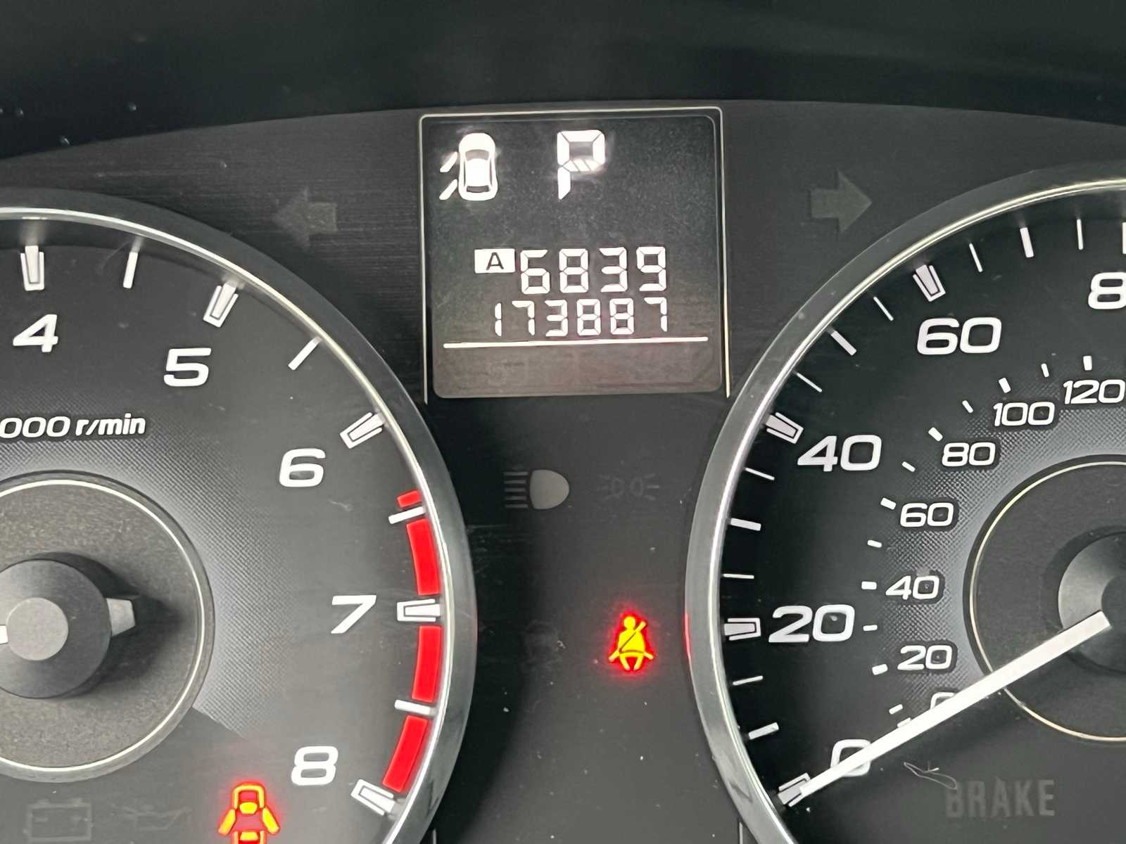 Thumbnail: 2011 Subaru Outback - 44