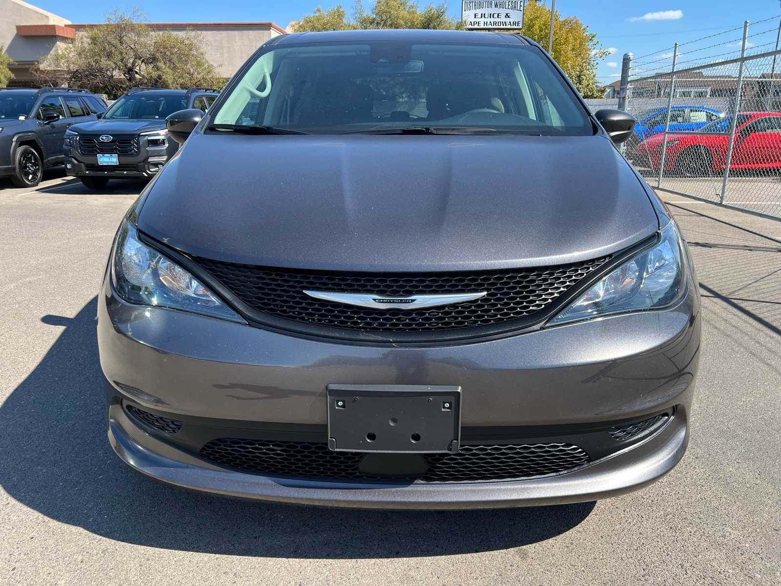 Thumbnail: 2023 Chrysler Voyager - 11