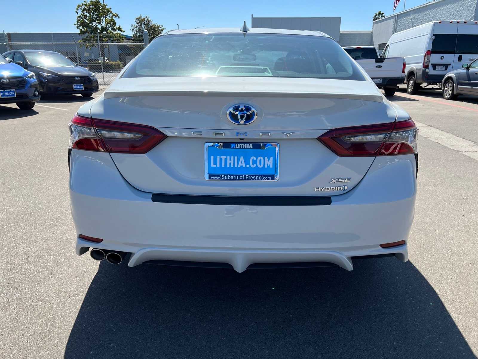 2022 Toyota Camry XSE 4