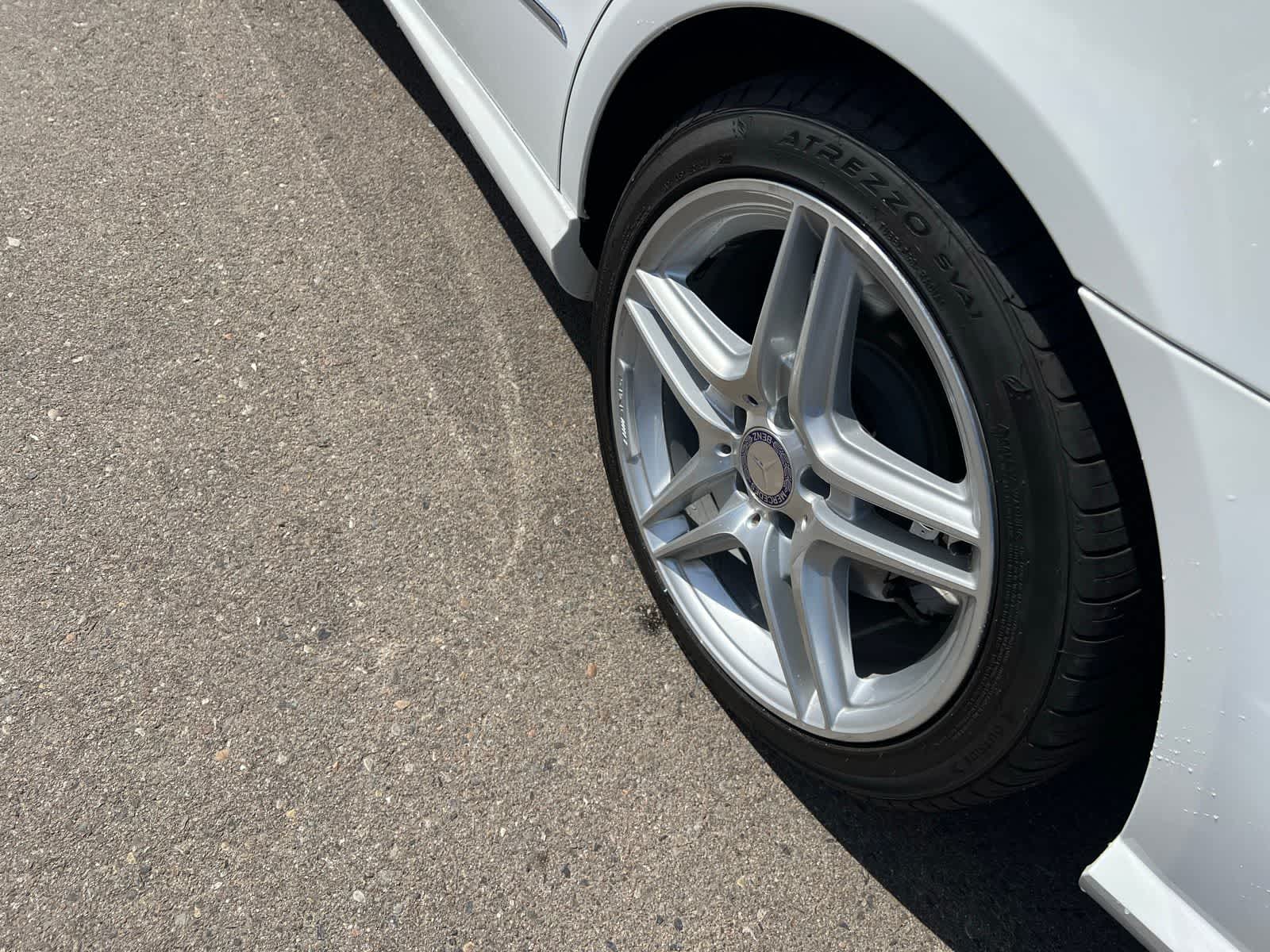 Thumbnail: 2013 Mercedes-Benz E-Class - 15