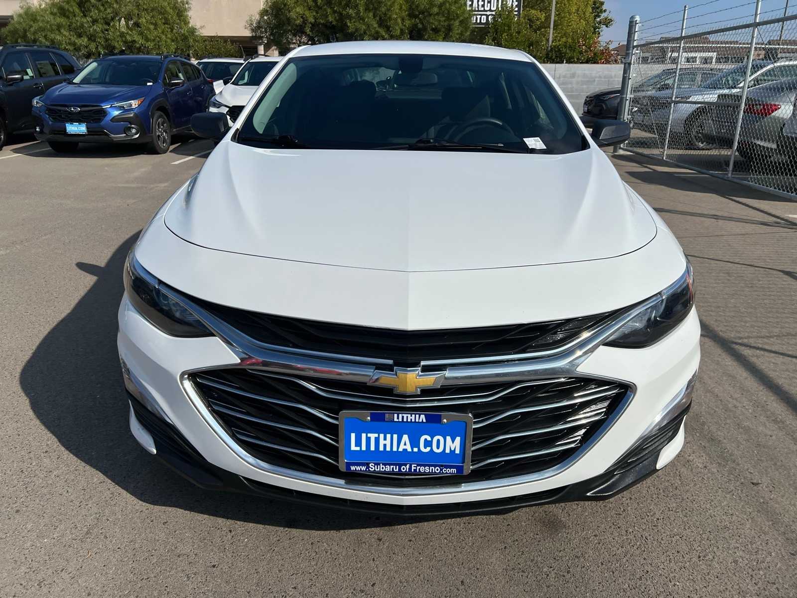 Thumbnail: 2022 Chevrolet Malibu - 11