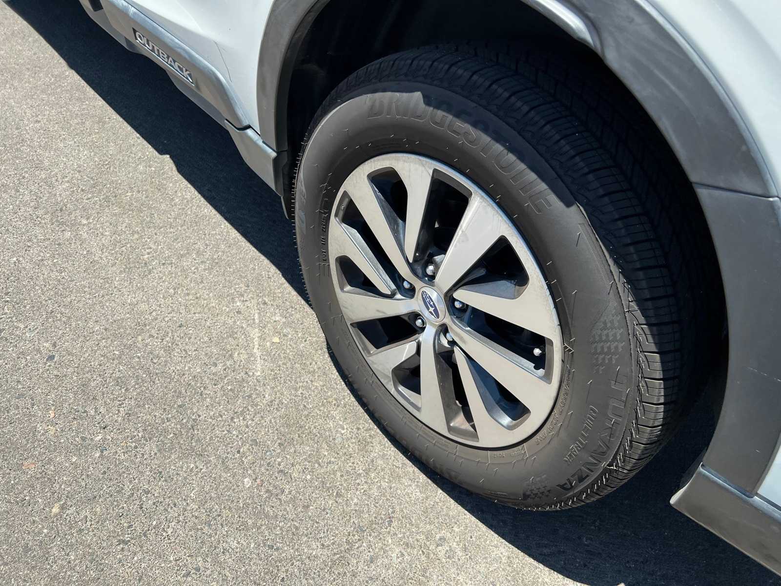 Thumbnail: 2020 Subaru Outback - 17