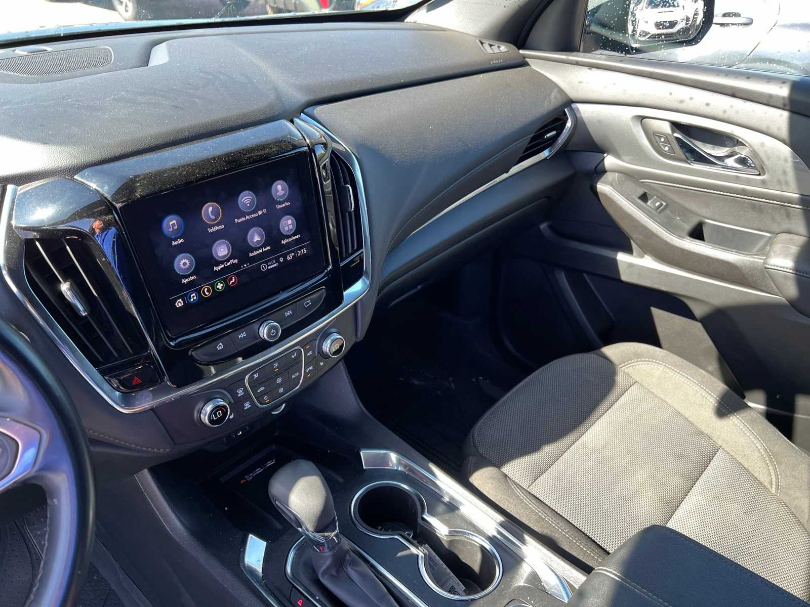 Thumbnail: 2023 Chevrolet Traverse - 32