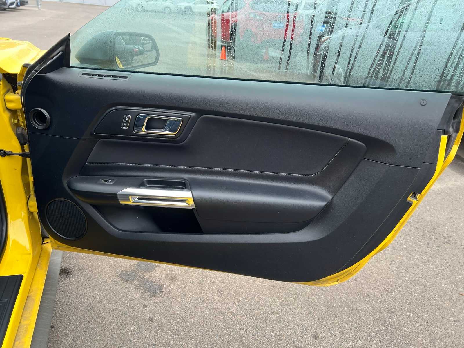 Thumbnail: 2015 Ford Mustang - 26