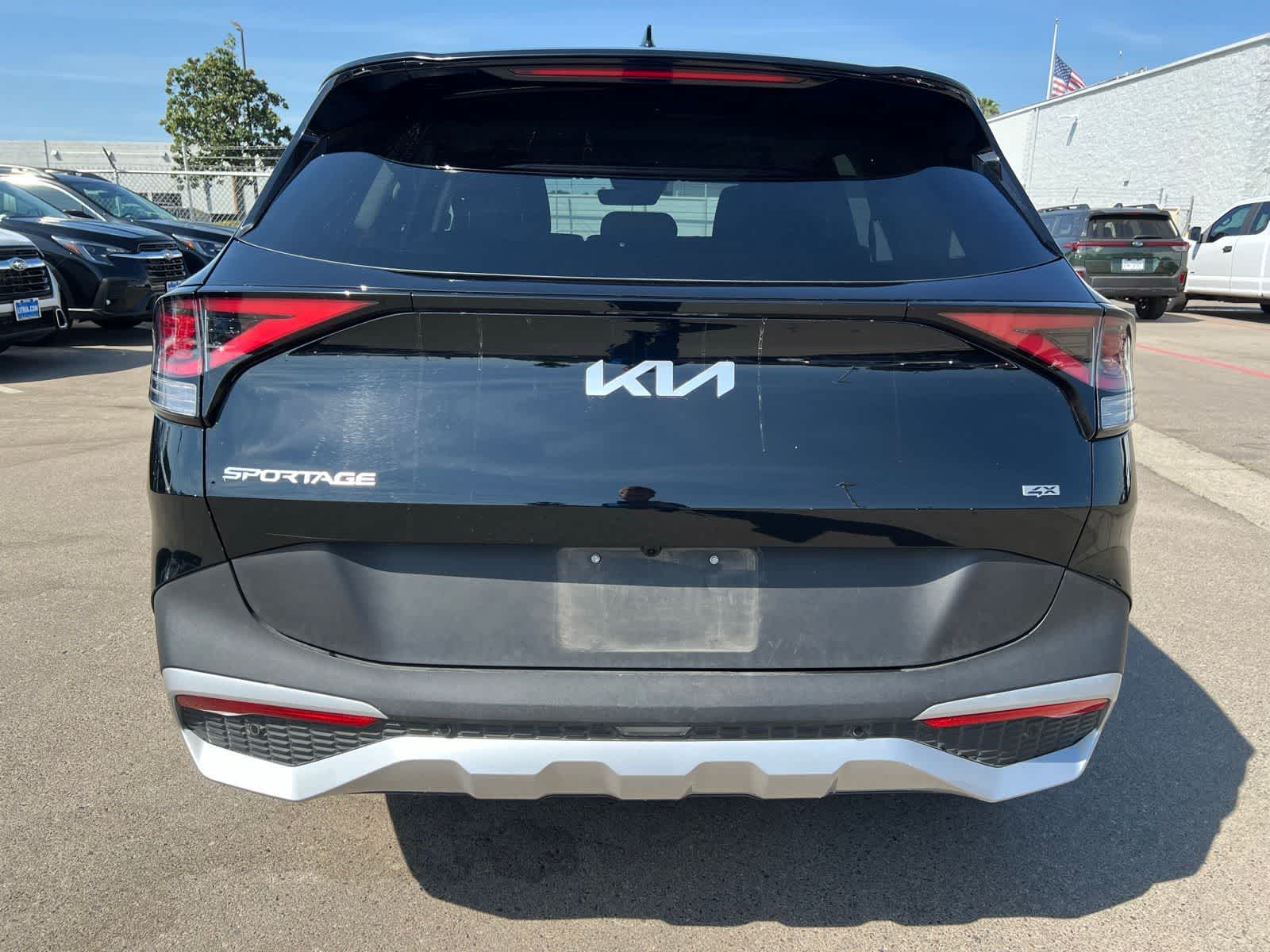 Thumbnail: 2025 Kia Sportage - 4