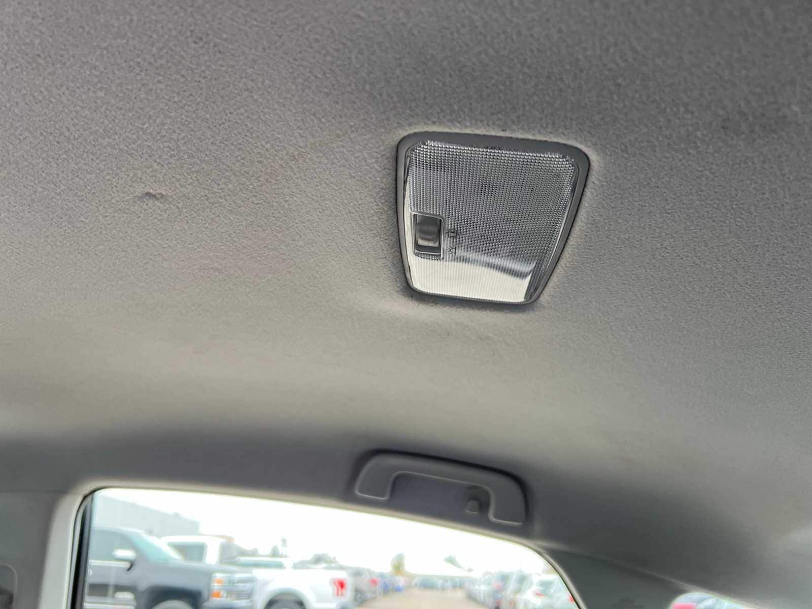 Thumbnail: 2012 Toyota Prius - 31