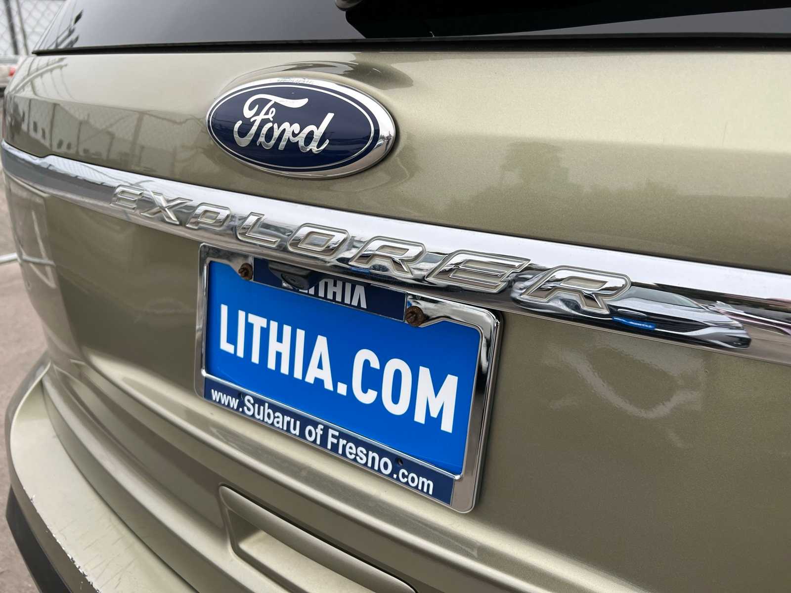 Thumbnail: 2012 Ford Explorer - 6