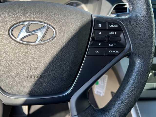 Thumbnail: 2015 Hyundai Sonata - 35
