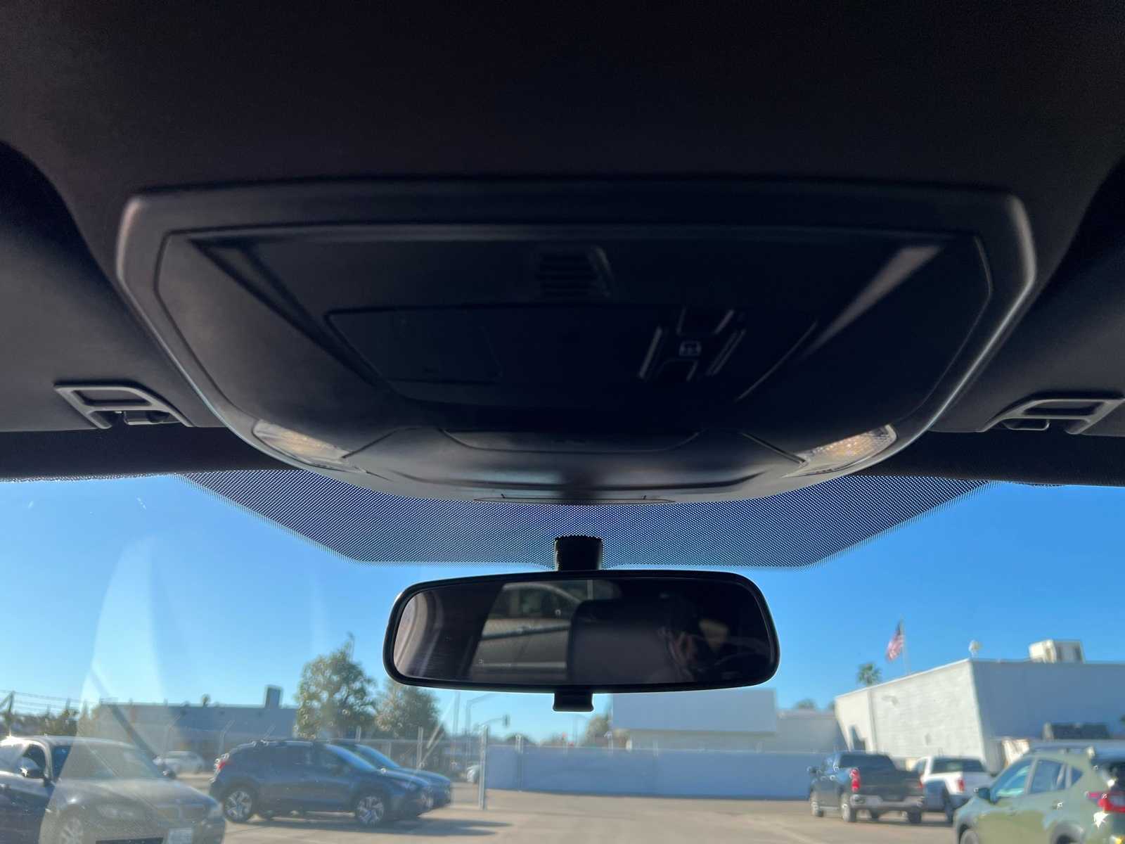 Thumbnail: 2017 Ford Focus - 33