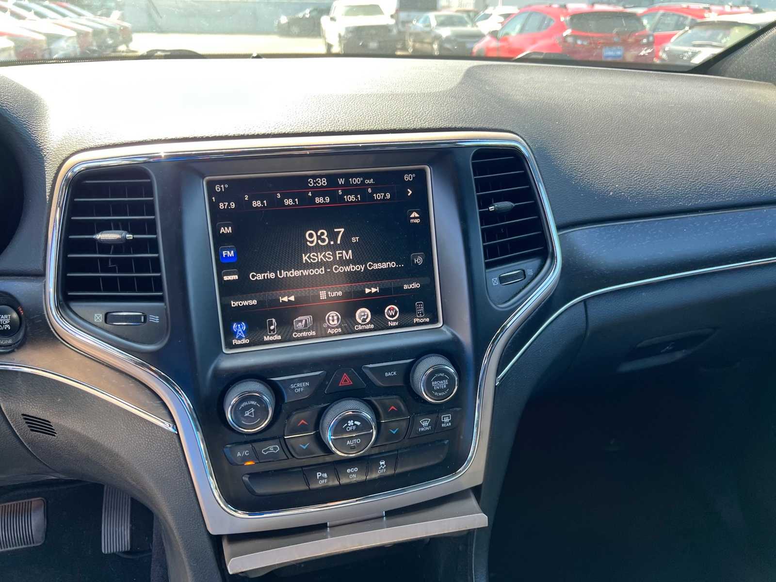 Thumbnail: 2015 Jeep Grand Cherokee - 30