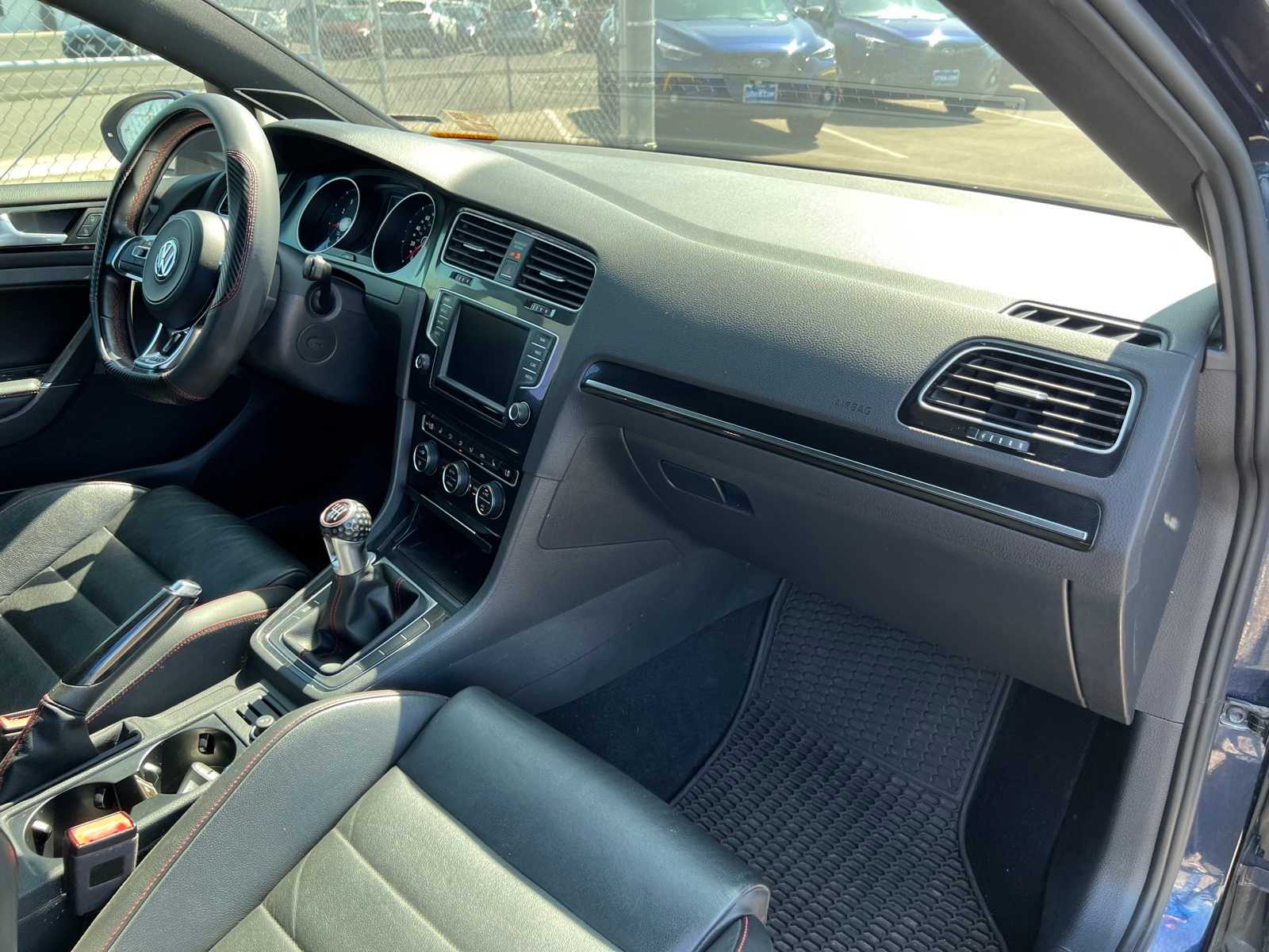 2017 Volkswagen Golf GTI Autobahn 24