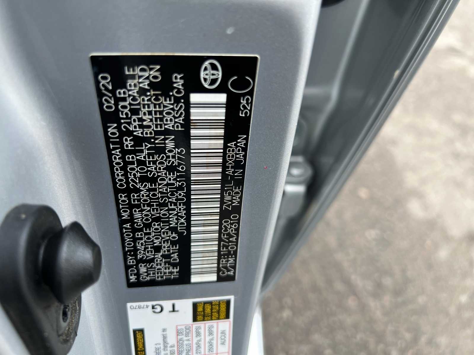 Thumbnail: 2020 Toyota Prius - 46