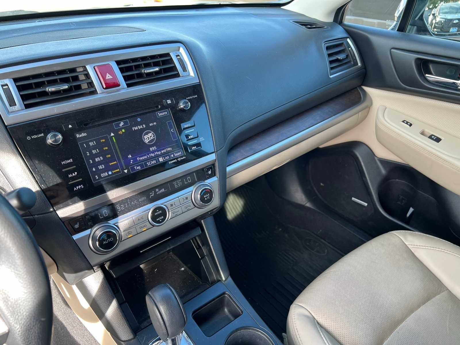 Thumbnail: 2017 Subaru Outback - 32