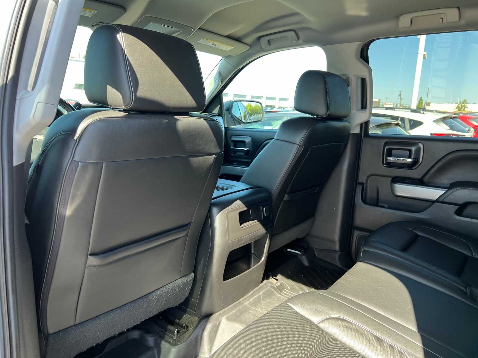 Thumbnail: 2018 Chevrolet Silverado 1500 - 16