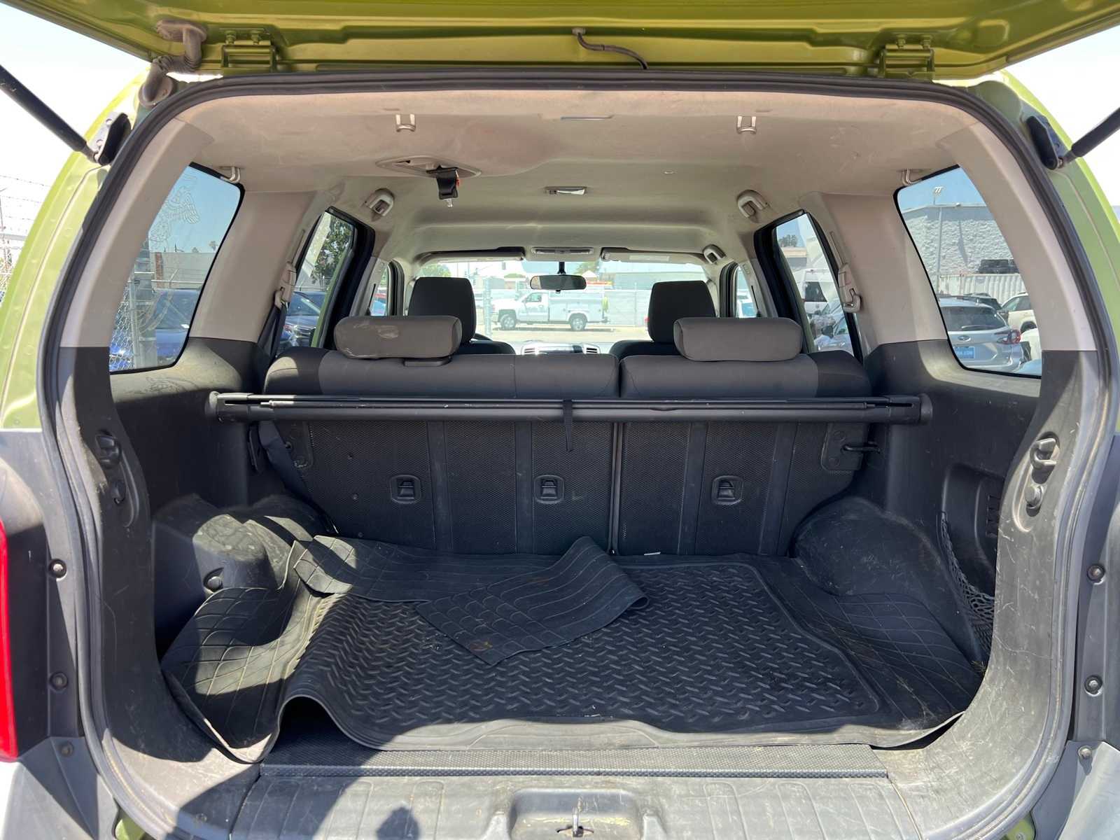 2011 Nissan Xterra S 7