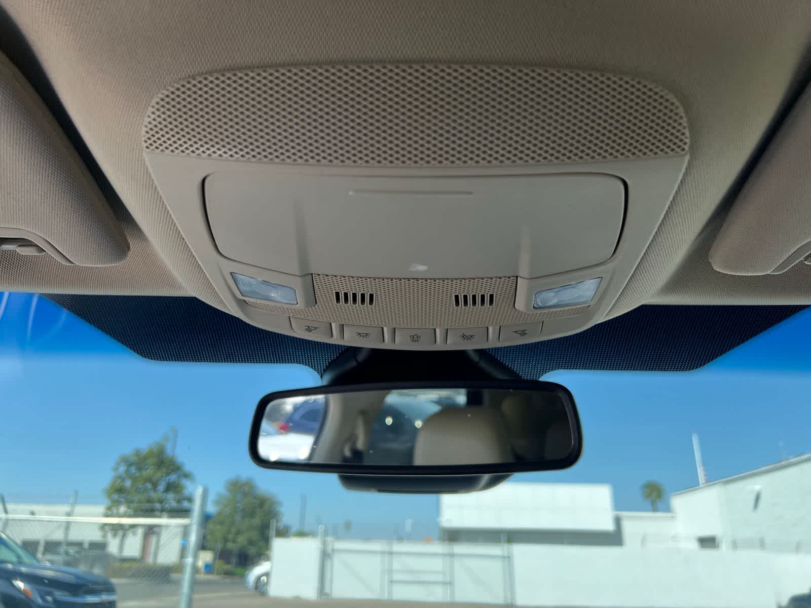 Thumbnail: 2020 Ford Edge - 33