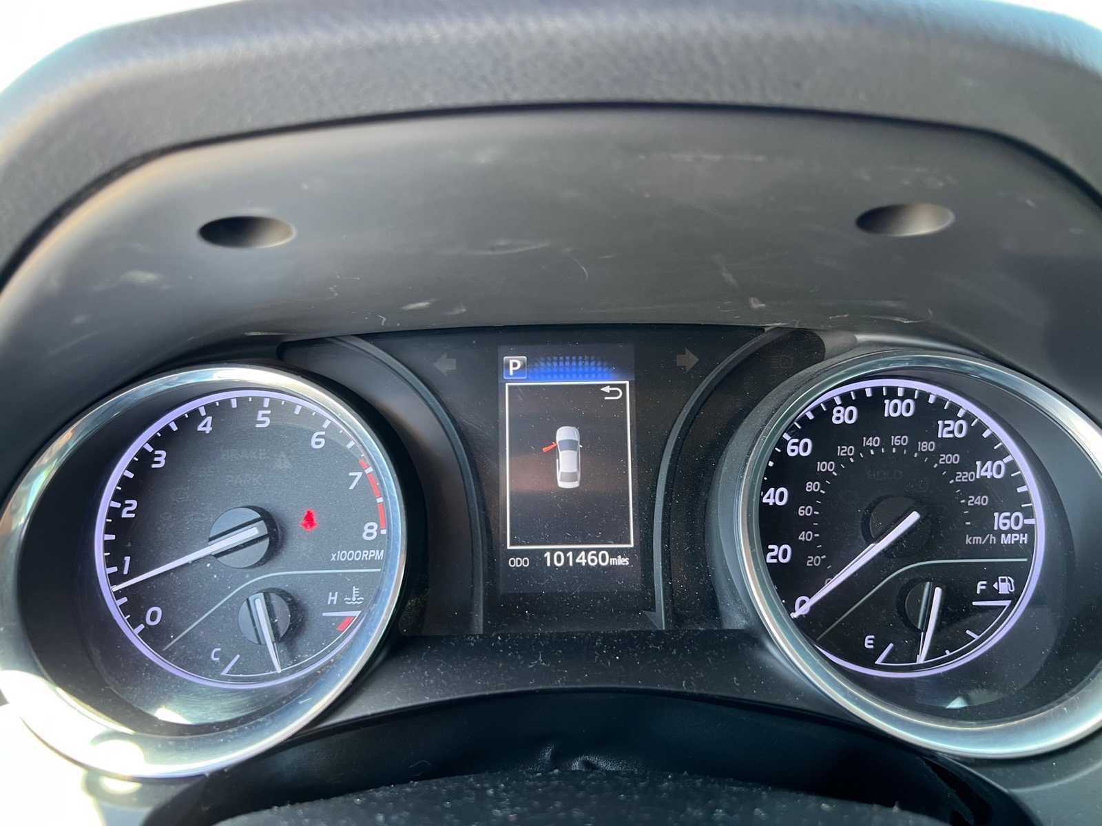 Thumbnail: 2019 Toyota Camry - 33
