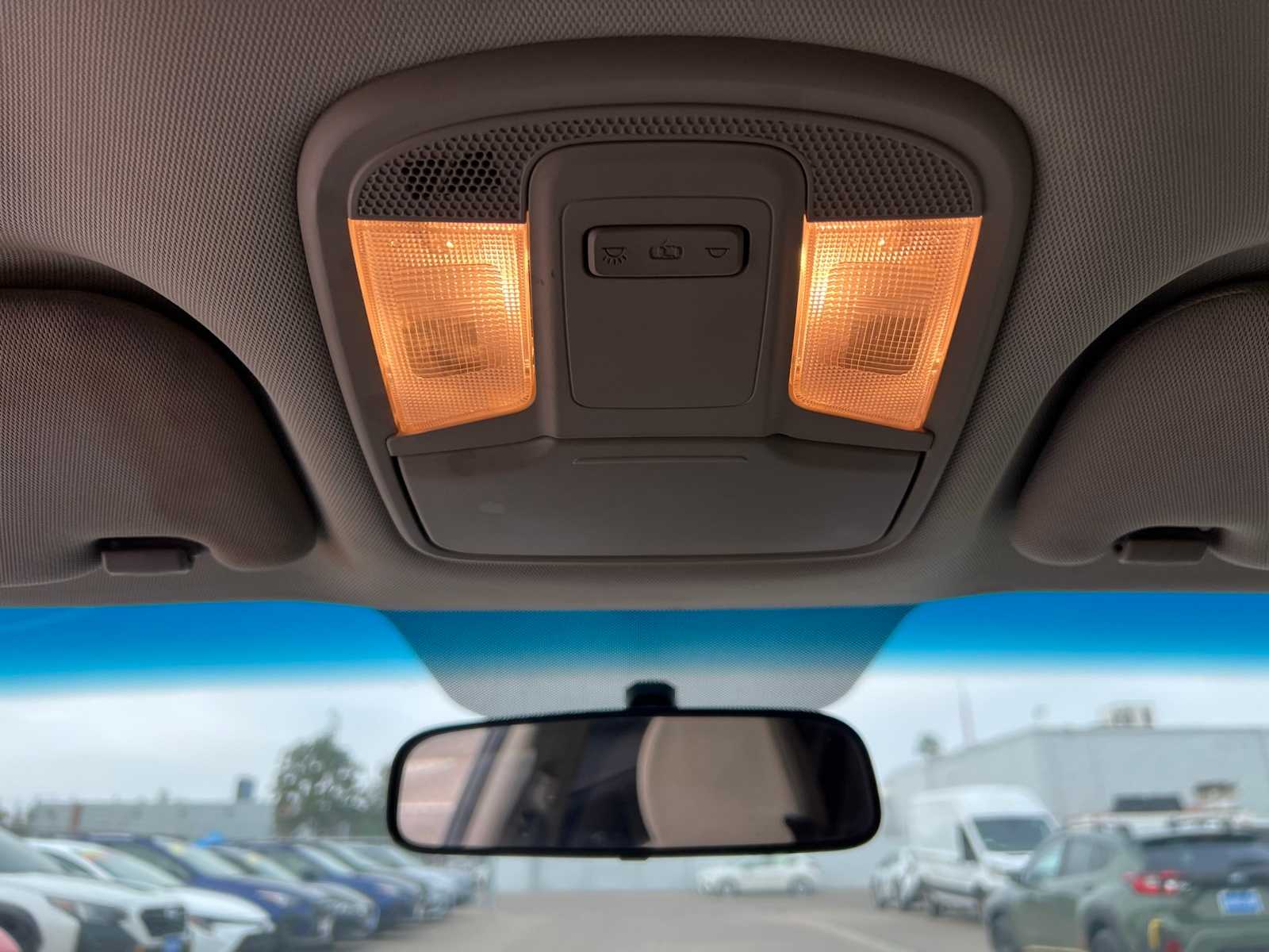 Thumbnail: 2016 Kia Optima - 32