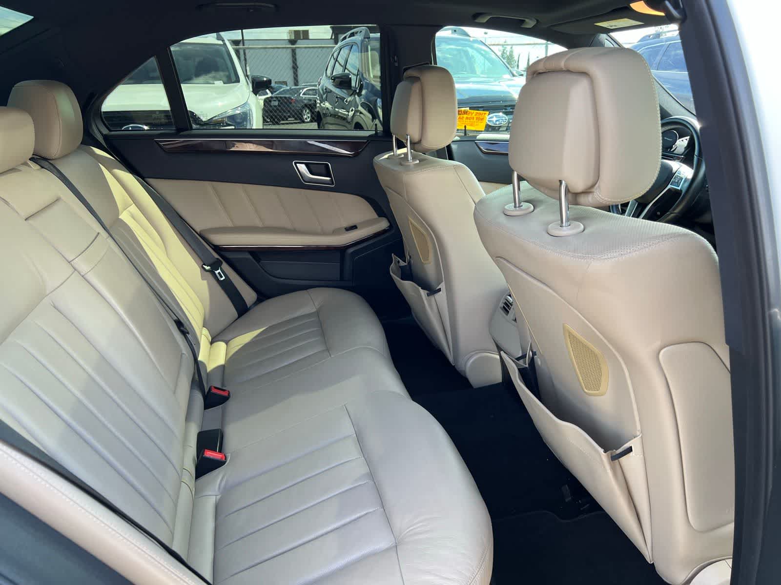 Thumbnail: 2013 Mercedes-Benz E-Class - 21