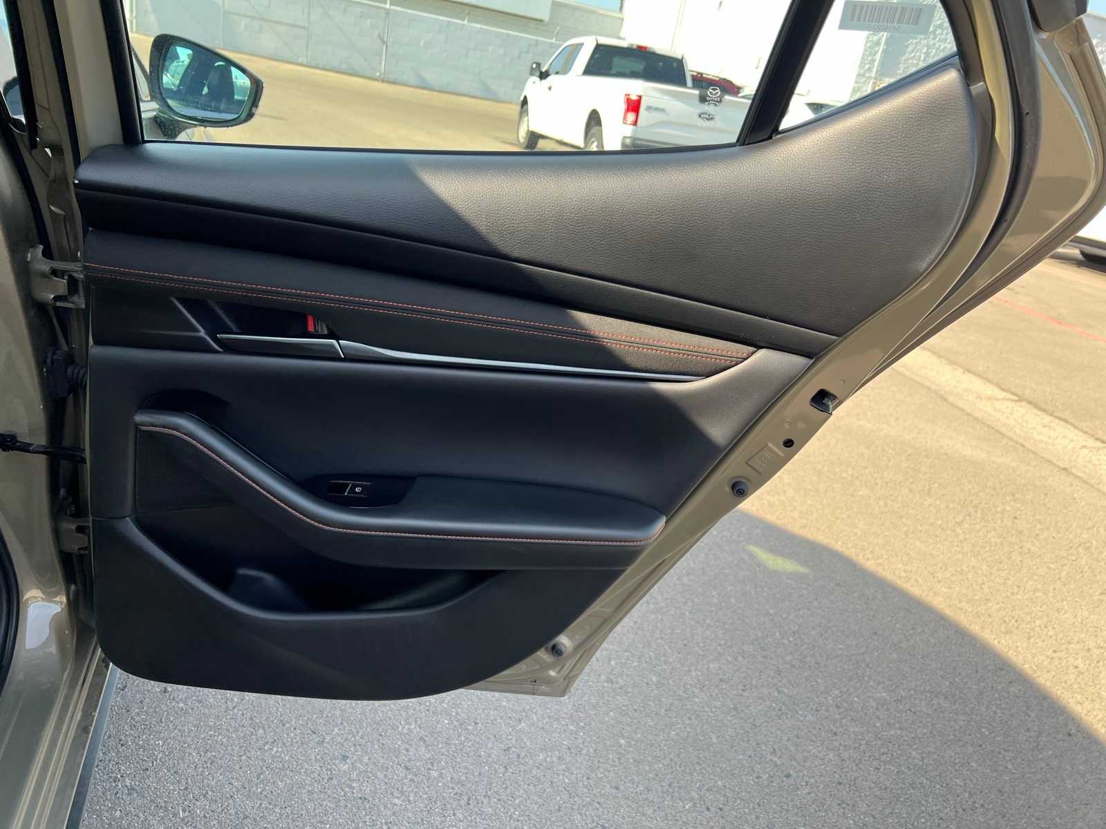 Thumbnail: 2024 Mazda Mazda3 - 25