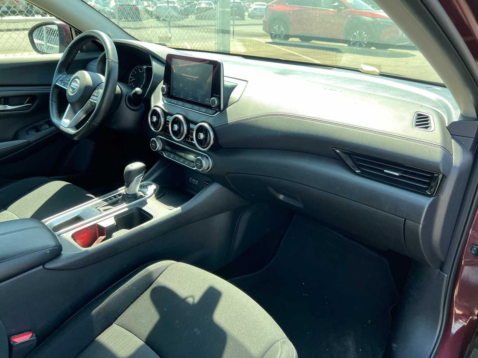 Thumbnail: 2021 Nissan Sentra - 26