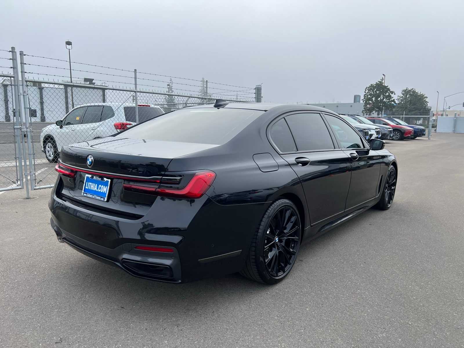 Thumbnail: 2021 BMW 7 Series - 8