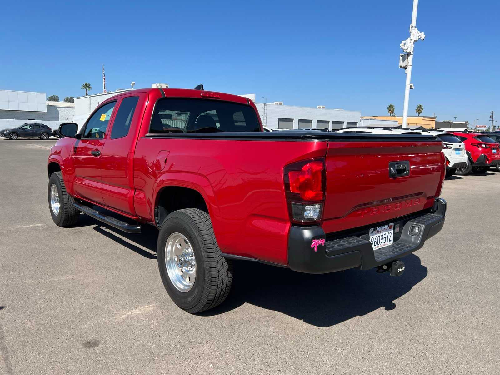Thumbnail: 2020 Toyota Tacoma - 3
